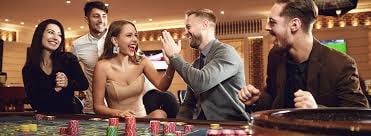 Antarmuka game CQ9 di xcodashop dengan pilihan slot dan live dealer